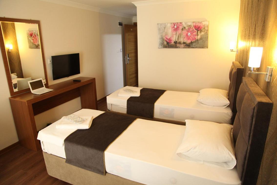 Safir Hotel Estambul Exterior foto